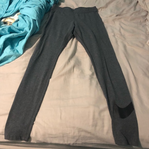 nike club logo 2 leggings